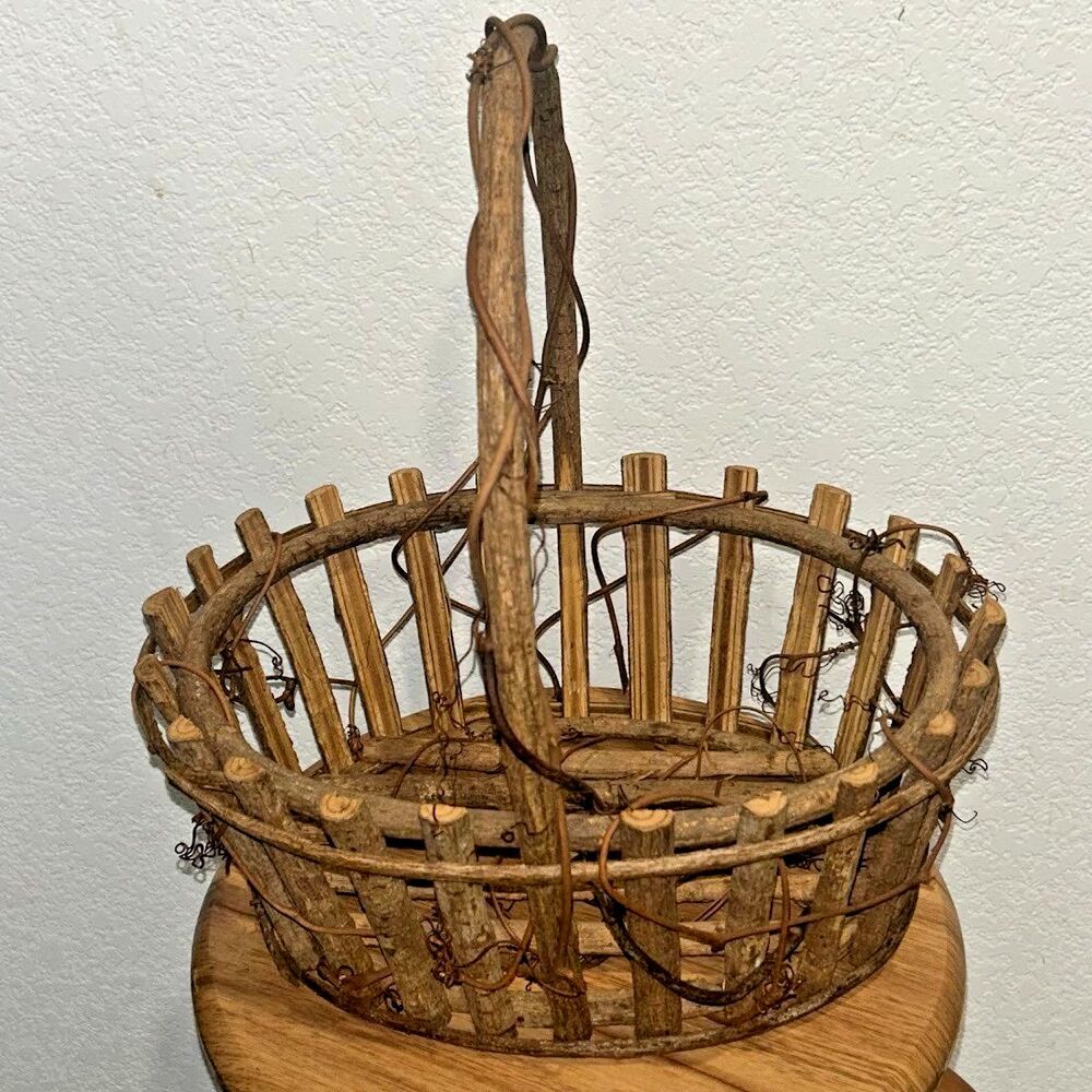 UNIQUE VINTAGE Handmade wooden Basket Handle Natural Brown 13”x12”x4.5” Rustic